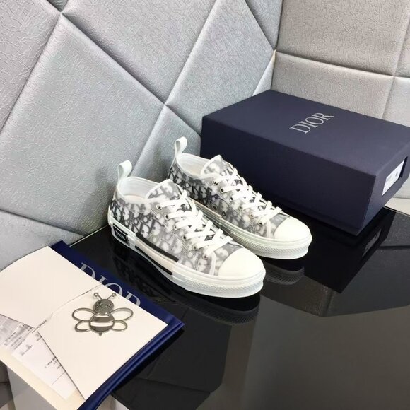Dior B23 Low Top sneakers - Picture 1 of 9